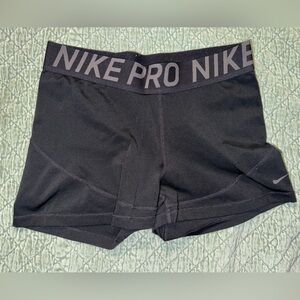 Black Nike Pros